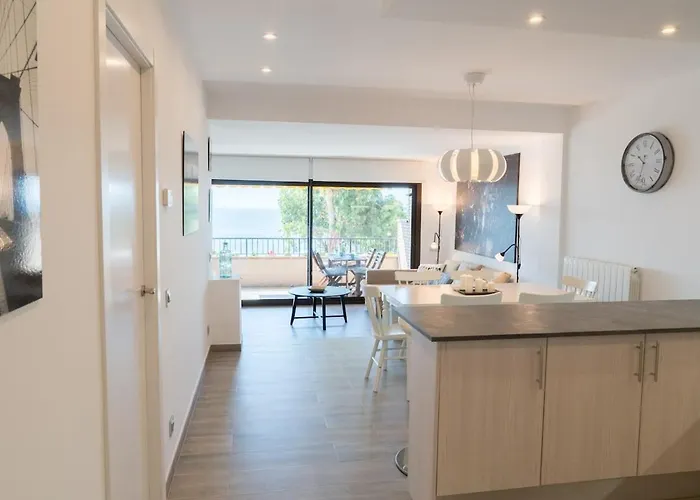Appartement Seahomes Vacations - Cala Banys Seafront & Pkg