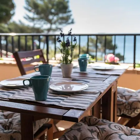 Apartman Seahomes Vacations - Cala Banys Seafront & Pkg